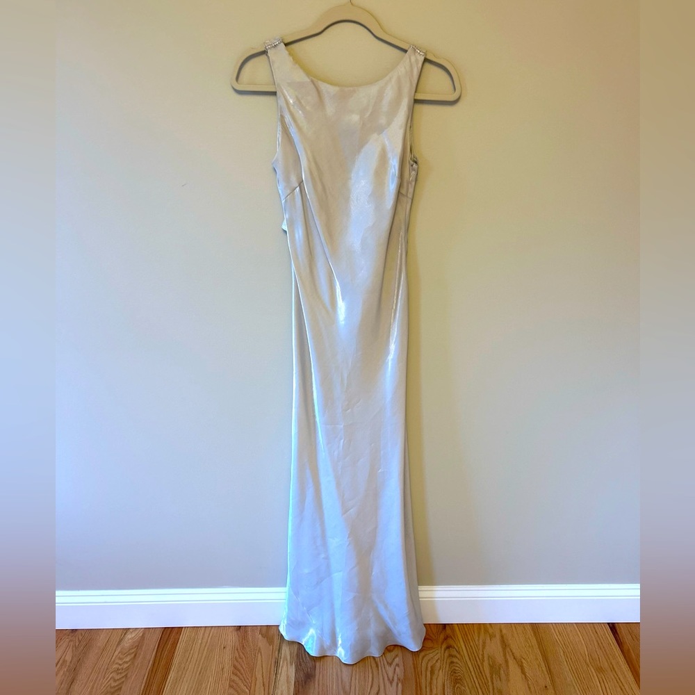 De Laru Formal Gown Bow Back